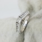 PLAT	W	Channel band	0.95	ct.	PR,R	Cut	Diamond	G	VS1	4-prong	Solitaire with Accents	Engagement-Ring