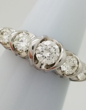 14K White Gold 1.07ct Round Cut Diamond Wedding Ring
