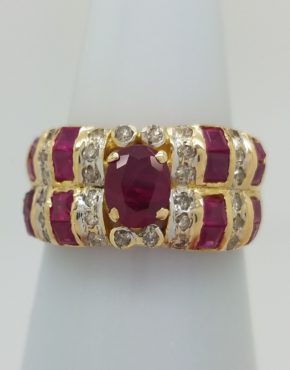 Oval Ruby Ring with Diamonds 18k Yellow Gold